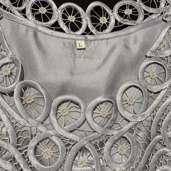 Satin Embroidered Over Mesh Jacket & Lined Sleeveless blouse. Large Silver - Picture 13 of 13